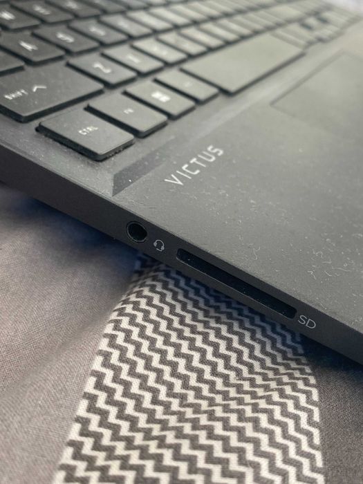 Laptop gamingowy HP Victus i5-11400H/20GB RAM/512GB SSD 144Hz RTX3050