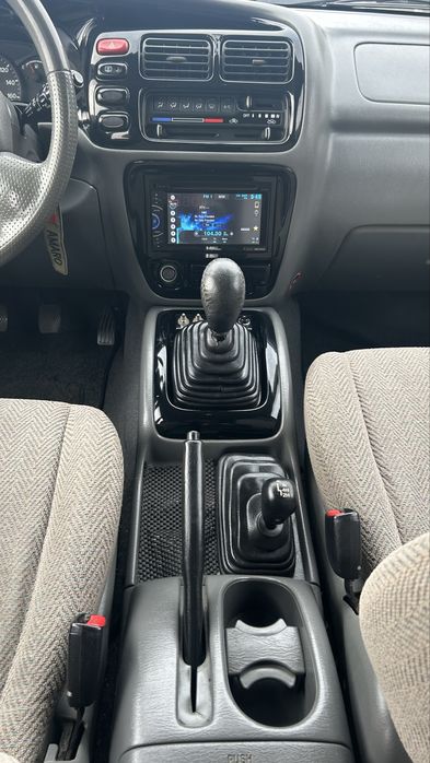 Suzuki Grand Vitara 2.0 TD - ano 2000 - 184.000 kms