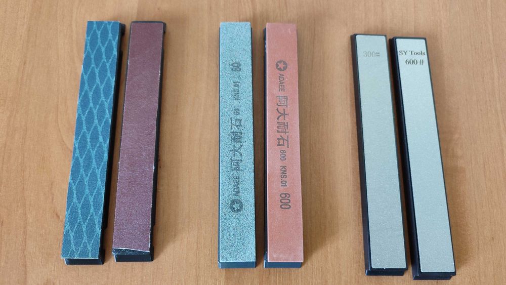 Точилка для ножів