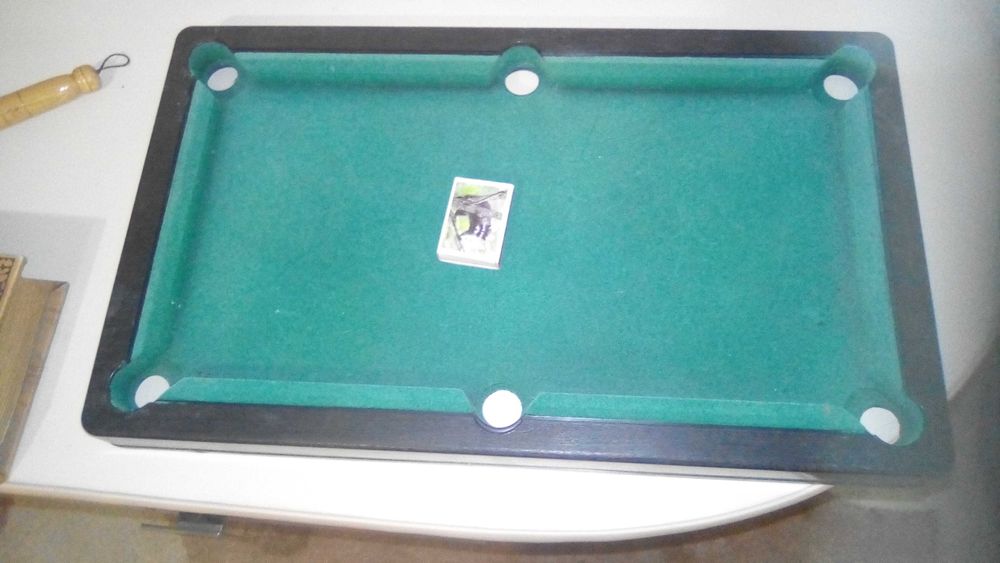 Продам стол гладильный  парту разборную для деток доску разделочную