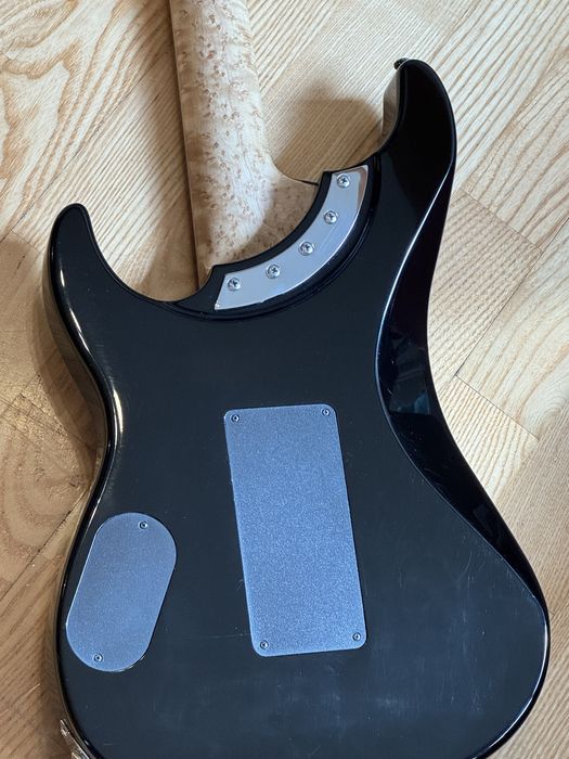 gitara elektryczna Washburn N6 BEAB z USA Custom Shop 2009