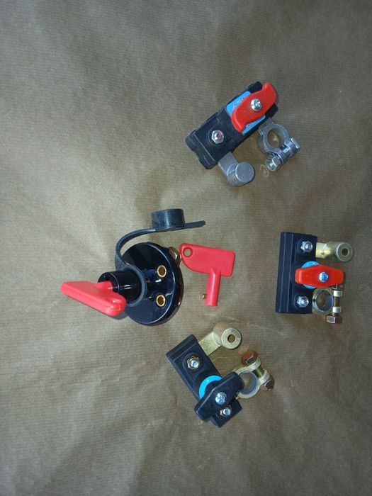 Corta corrente ou anti roubo,carrinhas,tractores ,maquinas,novo