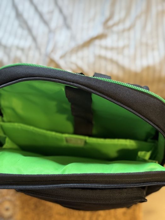 Mochila forte com bolsa para computador