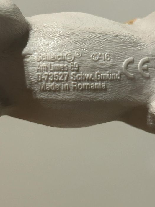 Biały konik schleich