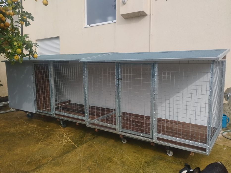 Casota para animais muito resistente