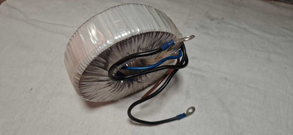 Transformator Toroidalny 12V / 250W / 20A.