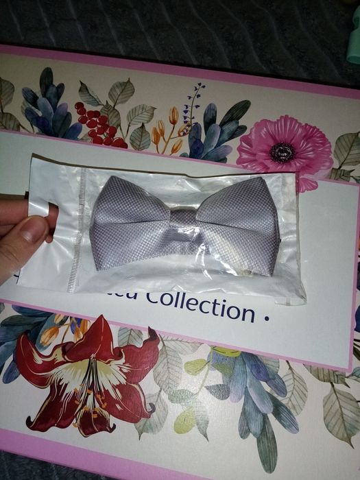 Чоловічий метелик, на сорочку.