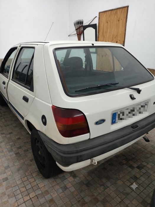 Ford Fiesta 1.1 (FAJ) 1993