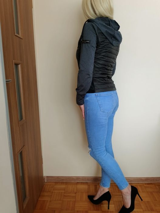 CUDNY zestaw ORYGINALNA bluza ciemnoszara+ spodnie niebieskie jeans SM