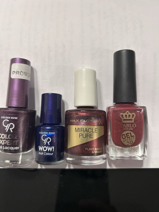 Paczka 4xlakier do paznokci