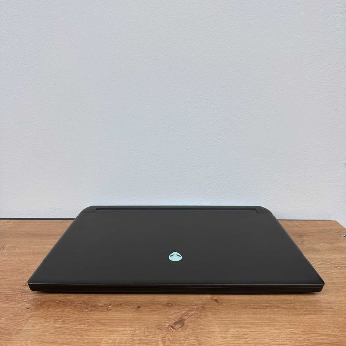 Alienware M15 R5 { Ryzen 9 | DDR4-16gb | SSD -1Tb | RTX 3070-8Gb } 70210SV