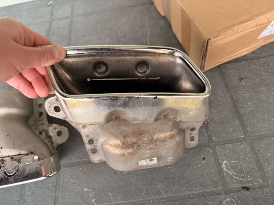Насадки на трубы Mercedes W221 W222, A221 490 35 27 02