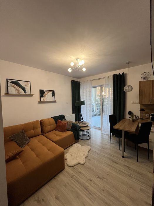 Mieszkanie 38 m2 , taras 22 m2 ,ogródek  65m2 wynajme