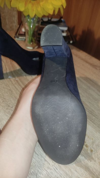 Продам туфли женские