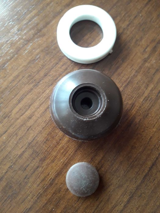 Термошайба и торцевой профиль для поликарбоната