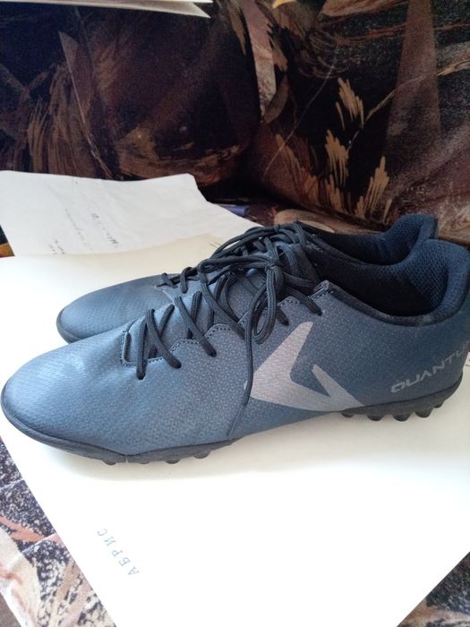 Продам бутсы Demix