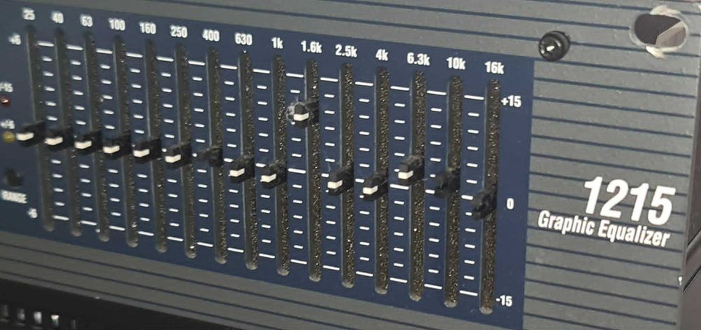Conjunto PA completo - EV Electro Voice, Ramsa, Crest, TBone,