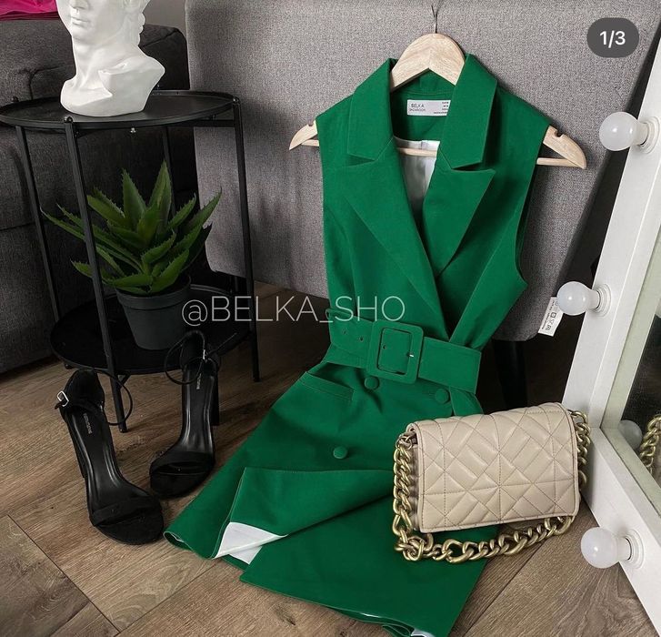 Плаття класичне зелене