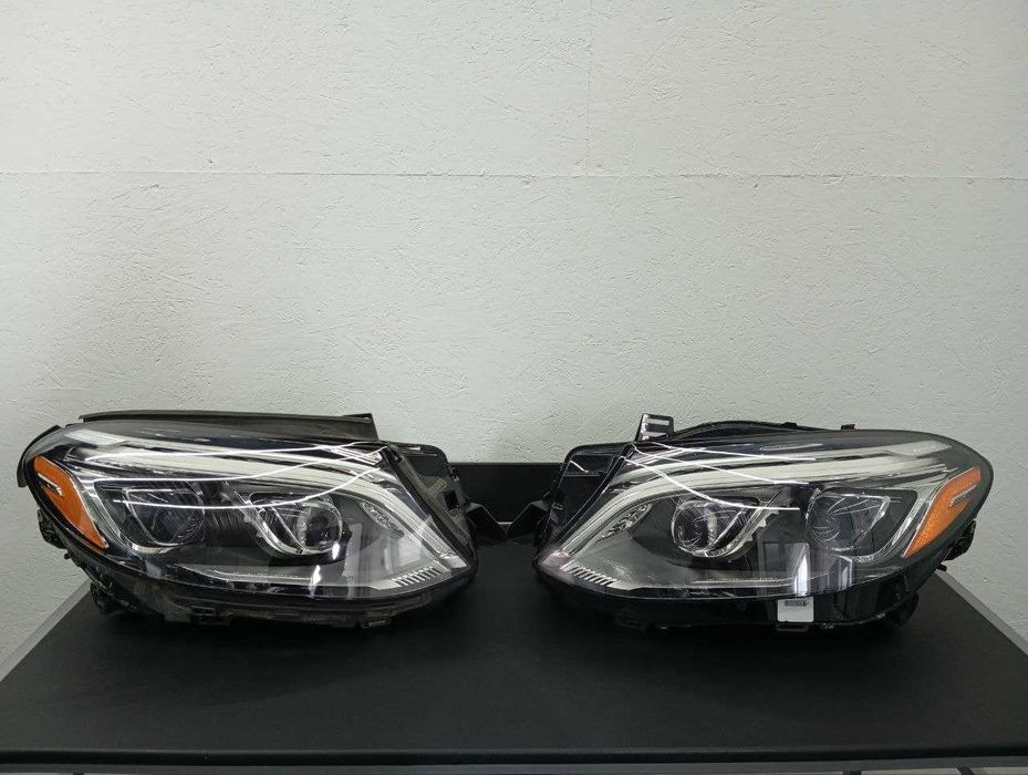 Mercedes GLE ФАРА права ліва