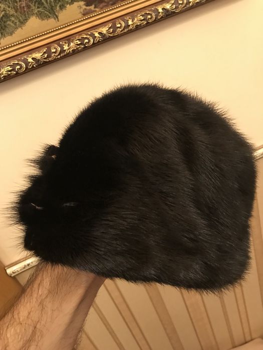 Срочно! Вишукана хутрова жіноча  шапка з норки,   норкова капелюх