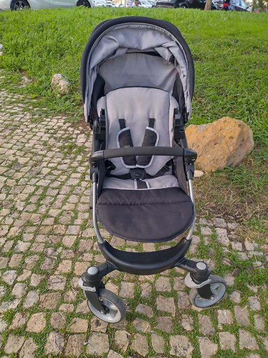 Carrinho de bebé com ovo Zippy