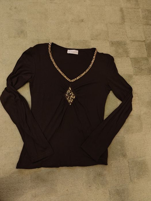 Bluzka w kolorze brązowym ze złotymi cekinami w rozmiarze S