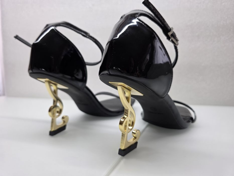 Эффектные босоножки Shrdanni в стиле YSL Opyum 38,5/39
