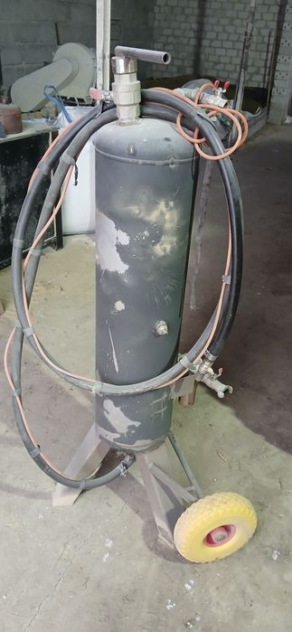 Piaskarka do piaskowania