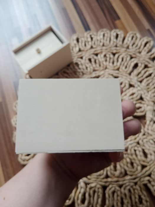 Psikus/Psikusowy/śmieszny prezent. Wyskakujący pająk