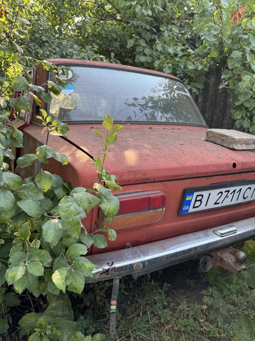 продам ваз 2103.