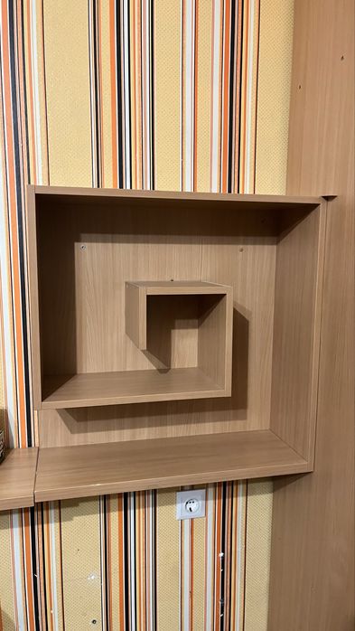 Поличка квадратна / полиця квадратна