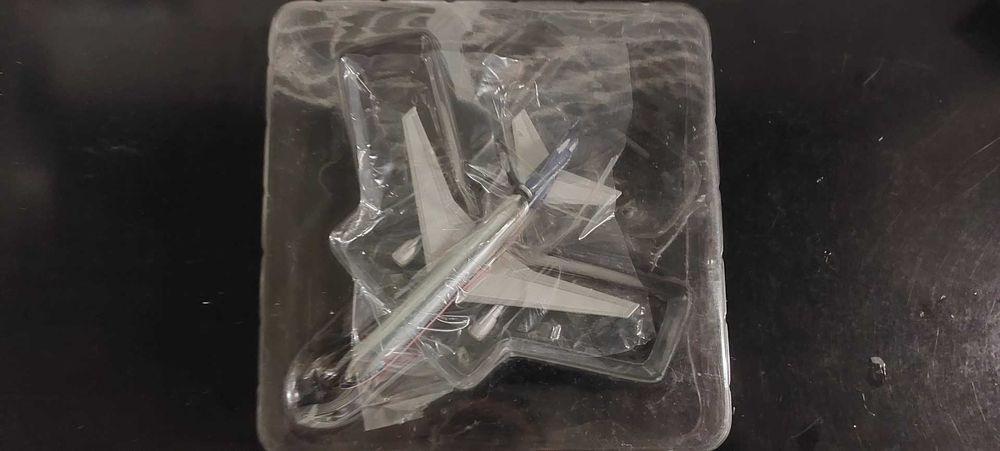 Avião Boeing Aviões Airbus escala 1/400 em Metal Varios Ver Fotos 06