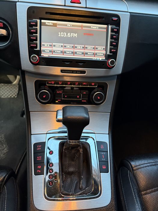 Продається  VOLKSWAGEN   PASAT  CC