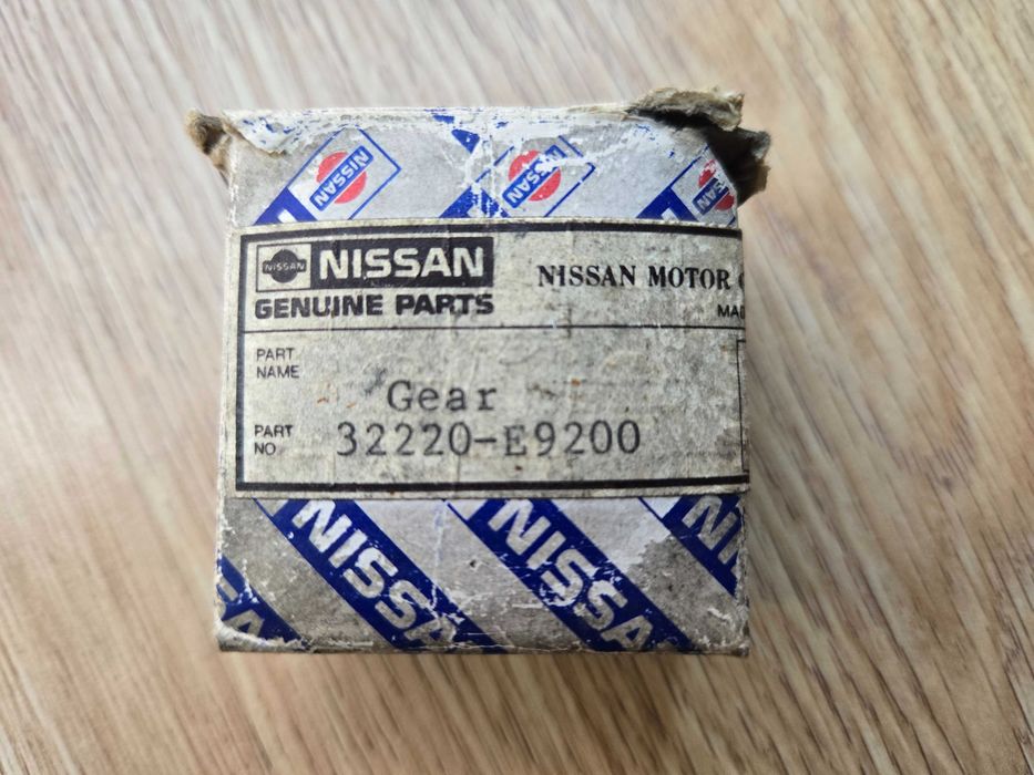 Carreto de marcha-atrás Nissan
