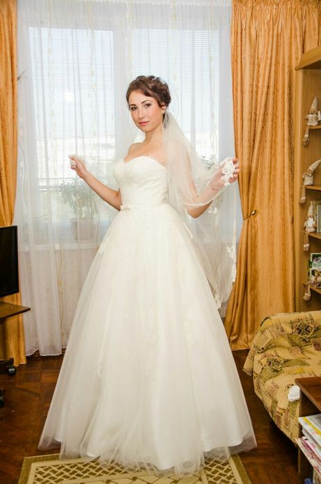 Продам свадебное платье Dominiss Berta
