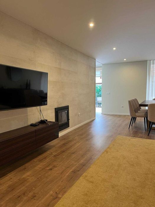 Conjunto de móveis de sala e quarto