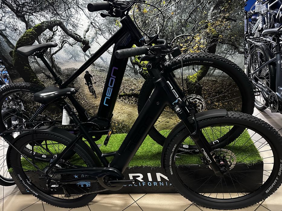 Rower elektryczny SUV NEON Bikes SUMMIT RHM 1.0-Active Zone Bike World