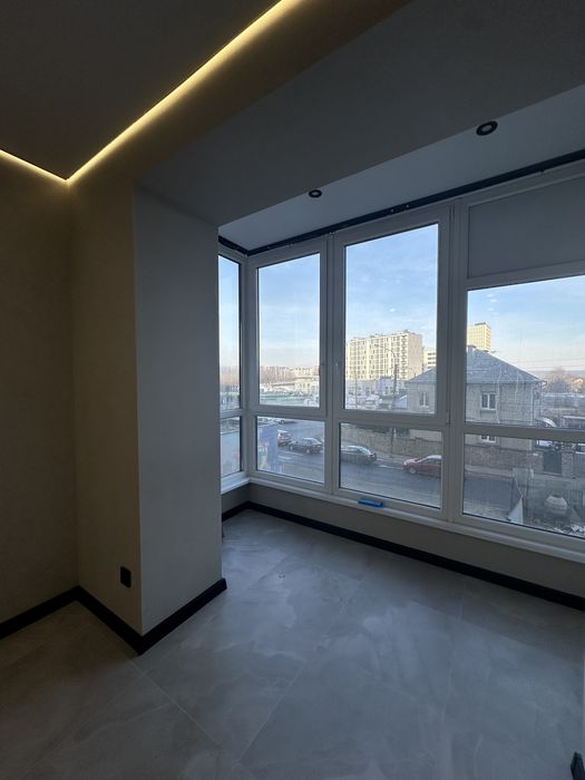 Продаю бюджетну квартиру