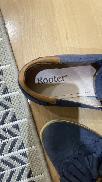 Sapato para senhora em camurça azul