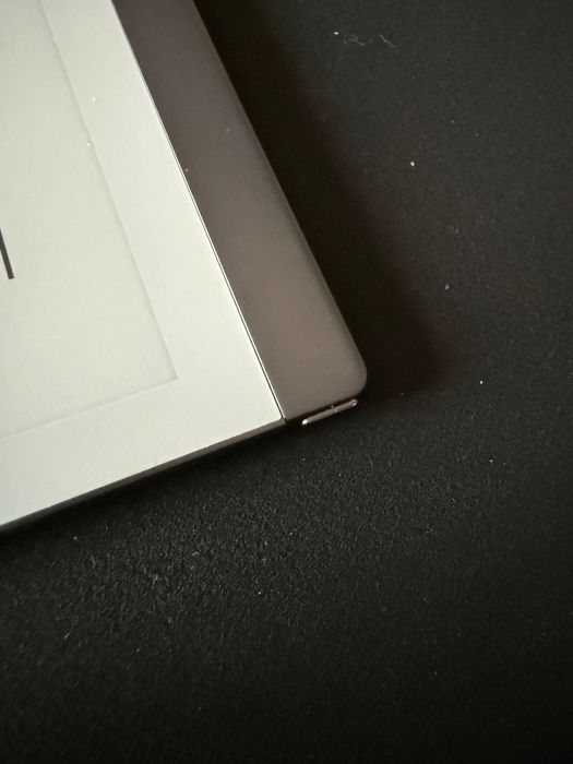 reMarkable 2 tablet e-ink