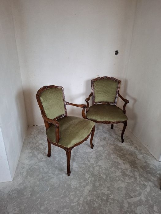 Fotele w stylu ludwikowskim drewniane fotele krzesła stylowe