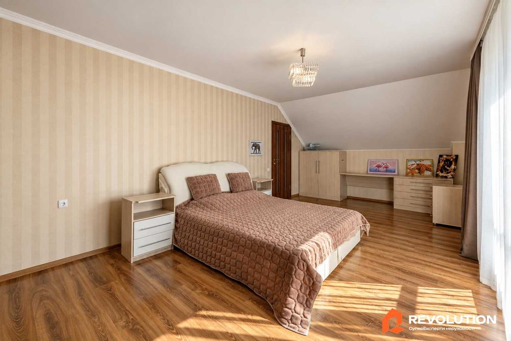 Без комісії. Продаж будинку 162.9м2, с.Нові Петрівці, вул.Канівська, єОселя