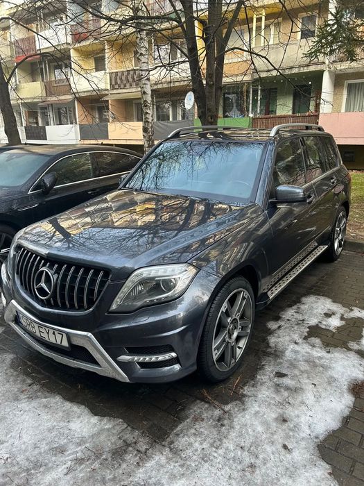 Mercedes-Benz GLK Mercedes-Benz GLK 350 4 Matic V6. Środek styl AMG/Koła 20 cali/