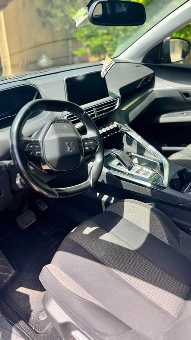 Peugeot 5008 130CV