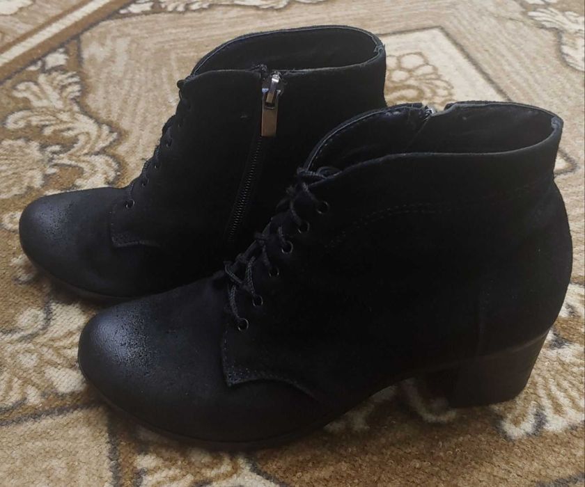 Ботильйони замшеві