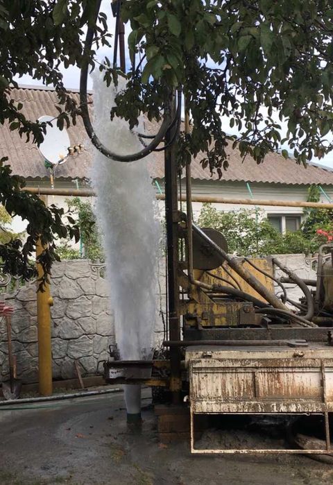 Буріння свердловин грун ьа граніт