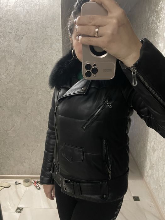 Шкіряний пуховик