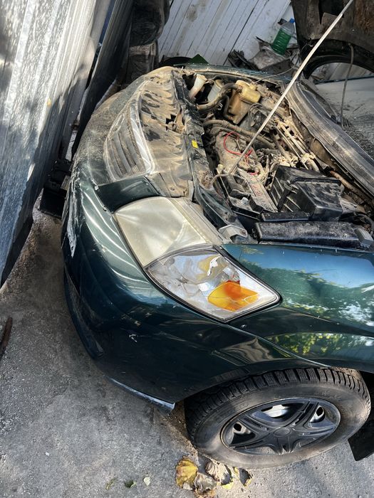 Продам Mazda MPV.