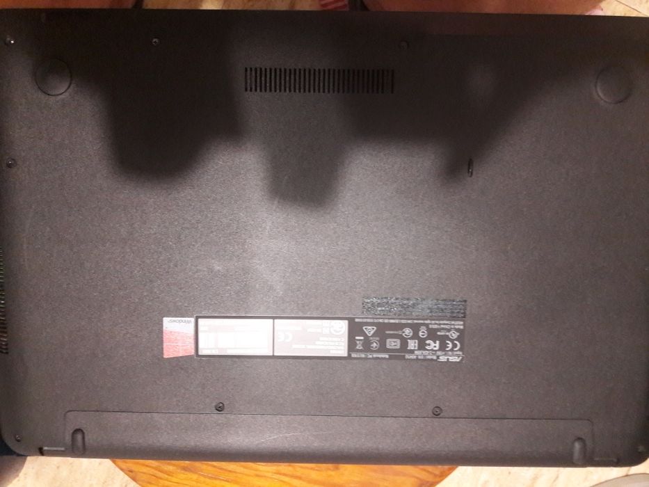 Portátil Asus modelo A541U intel core I7