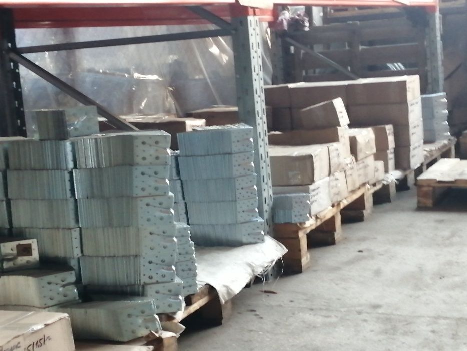 Кут монтажний покрівельний 70х70х50 в асортименті. Власне виробництво.